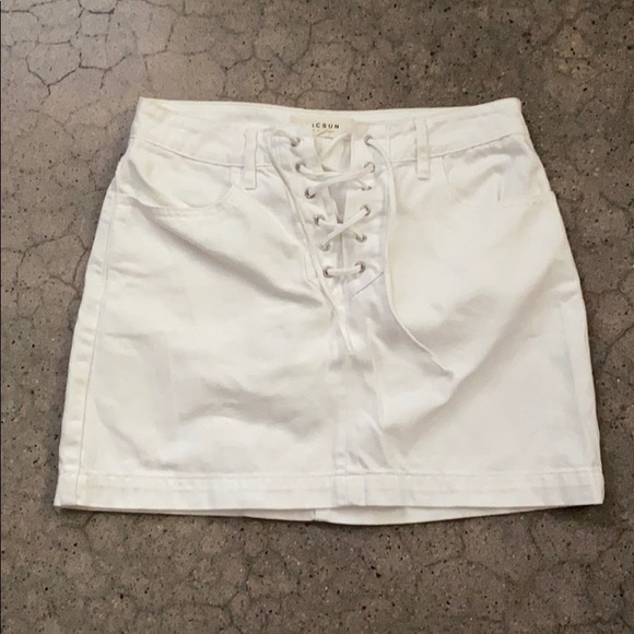 PacSun Dresses & Skirts - Pacsun • White Denim Mini Skirt • 24